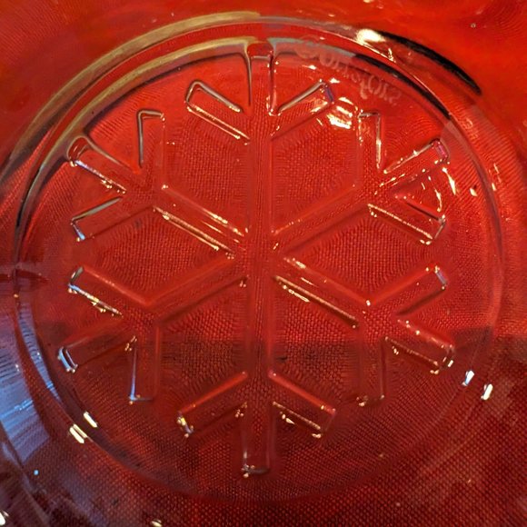 Orrefors Round Heavy Crystal Snowflake Bowl - Picture 4 of 13